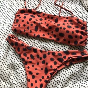 BATHING SUIT 🖤🕊